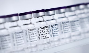 Envio de 55° lote de vacinas da Pfizer é reprogramado para sábado