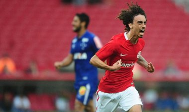 Botafogo tem interesse no ex-são-paulino Valdívia