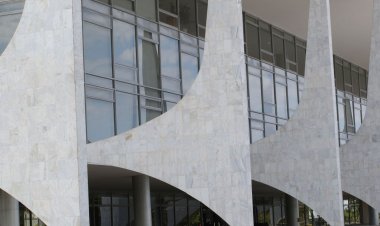 Lei que possibilita videochamadas com pessoas internadas é sancionada