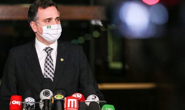 Presidente do Senado quer votar projeto sobre preço de combustíveis