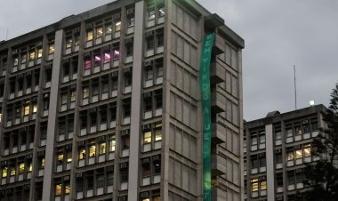 Avanço da Ômicron leva Uerj a manter atividades presenciais suspensas