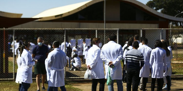 Inscrições para a 1ª etapa do Revalida começam nesta segunda-feira