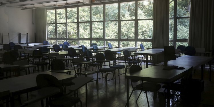 Belém adia volta presencial às aulas na rede pública de ensino