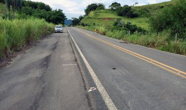 DER-MG é acionado pelo Ministério Público para reparar buraco na estrada Cataguases-Miraí