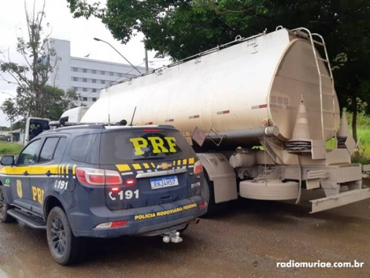Polícia Rodoviária Federal apreende 15 mil litros de combustível sem nota fiscal em Muriaé