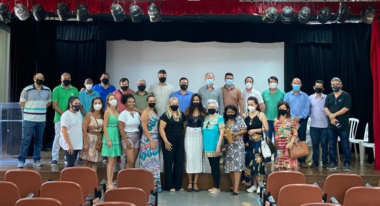 Exposição  Mulheres Ubaenses - Protagonismo e Cidadania no Fórum Cultural de Ubá