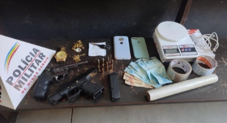 Polícia Militar apreende armas de fogo no centro de Ubá