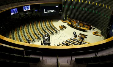 Câmara aprova benefícios para portadores de neuromielite óptica