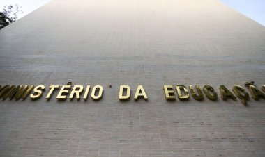 MEC lança plataforma virtual para formação de professores