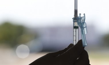 Covid-19: Brasil registra 30,3 milhões de casos e 662,5 mil mortes