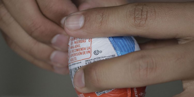 Anvisa recebe alerta internacional sobre salmonela em Kinder Ovo