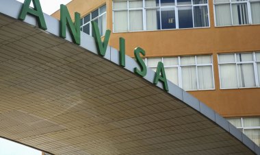 Anvisa prorroga por 1 ano uso emergencial de vacinas contra a covid-19
