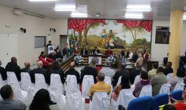 Líderes comunitários são homenageados na Câmara Municipal de Ubá