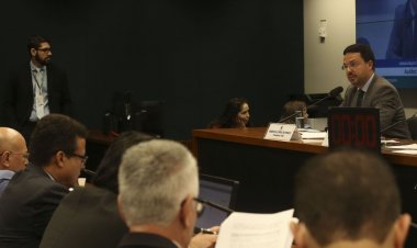 Presidente do FNDE nega influência de pastores em decisões do órgão