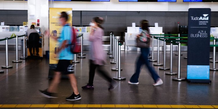 Covid-19: Brasil registra 21.432 novos casos e 92 mortes