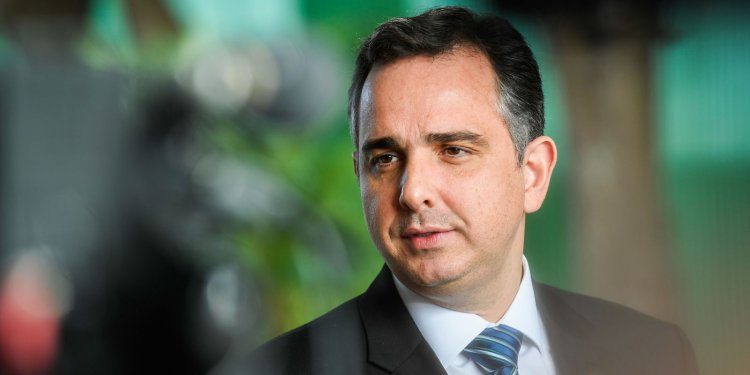 Com viagem de Bolsonaro, Pacheco assume Presidência da República