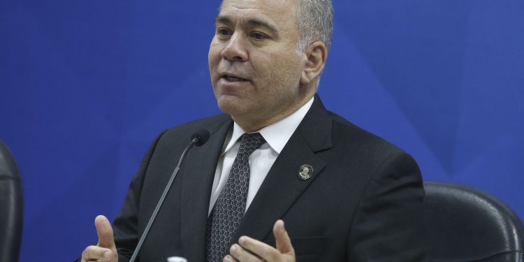 Ministério da Saúde amplia tratamento contra câncer no SUS