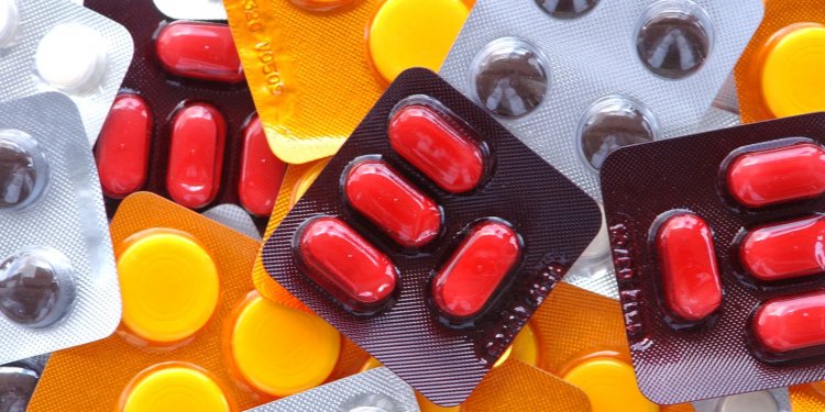 Enxaqueca requer tratamento médico, alerta neurologista