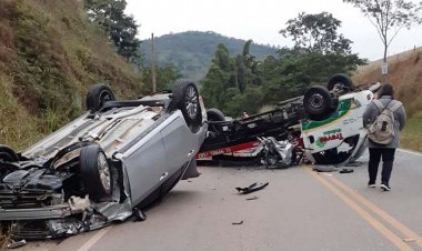 Acidente em Ubá entre três veículos deixa um ferido grave
