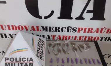 PM de Ubá aprende 104 pedras de crack, 16 buchas de maconha e 41 pinos de cocaína