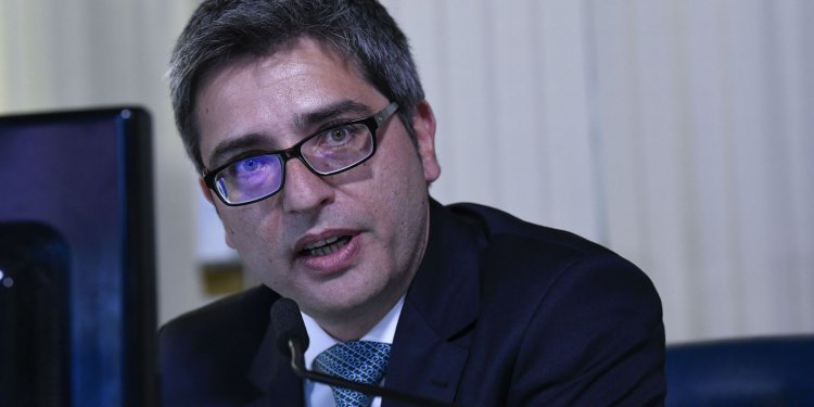 Presidente Bolsonaro indica Carlos Portinho para ser líder no Senado 