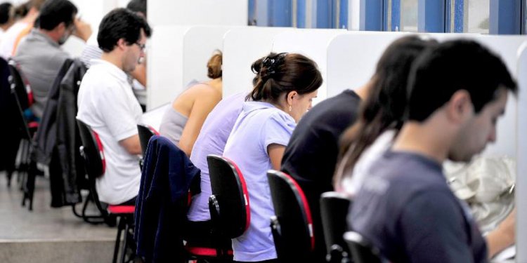 Cursinhos populares da USP estão com inscrições abertas