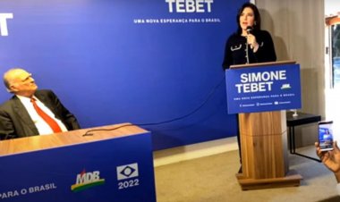 Sem vice definido, MDB confirma Tebet na corrida presidencial