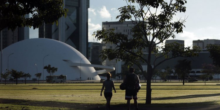 Alunos do Espírito Santo participam de programa turístico em Brasília
