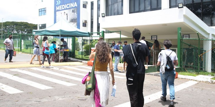 Prazo para instituições aderirem ao ProUni termina hoje