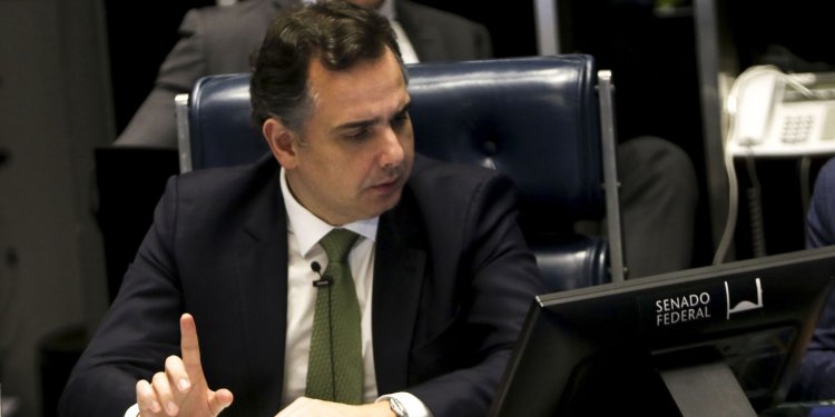 Senado marca votação de autoridades para depois das eleições