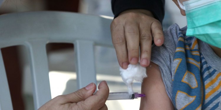 Covid-19: Brasil registra 222 óbitos e 29,9 mil casos em 24 horas