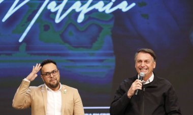 Bolsonaro diz que Brasil terminará ano com inflação de cerca de 6%