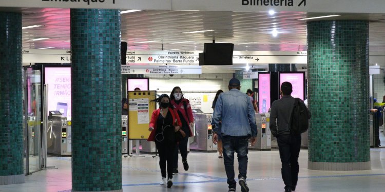 Ônibus, trem e metrô terão passe livre no domingo de eleições em SP