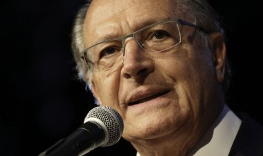 MDB indica membros para equipe de transição