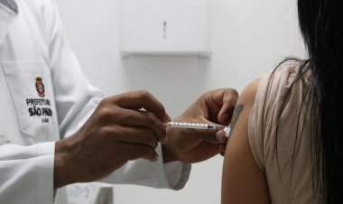 Técnicos pedem vacinas para impedir que variantes sofram mutações