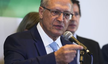 Alckmin anuncia parlamentares para grupos técnicos da transição