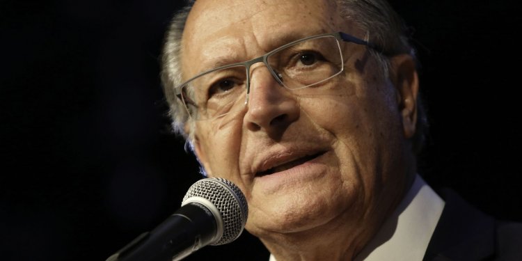 MDB indica membros para equipe de transição