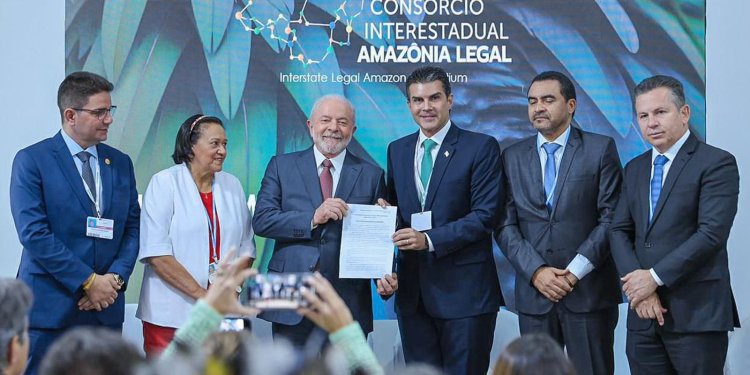 Lula vai propor que a COP30 seja na Amazônia