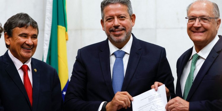 Equipe de transição propõe excluir R$ 175 bilhões do teto de gastos