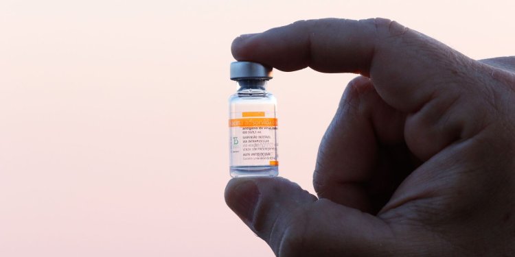 Rio retoma segunda dose contra covid-19 em crianças de 3 e 4 anos