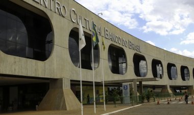 Transição: não há orçamento para compra de livros didáticos em 2023