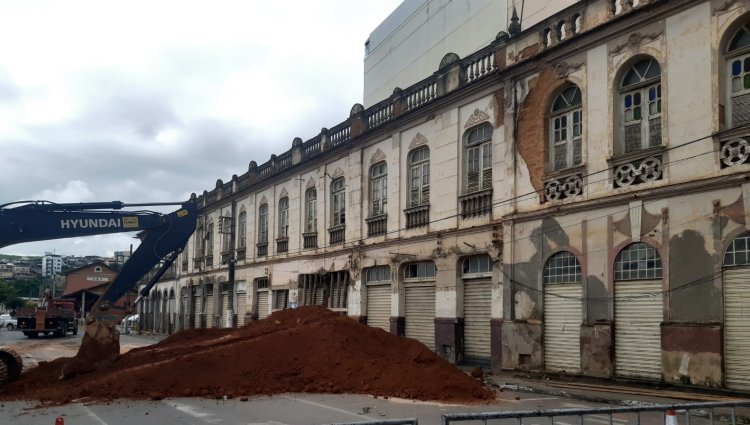 Histórico: Conjunto Arquitetônico do Palace Hotel é demolido parcialmente