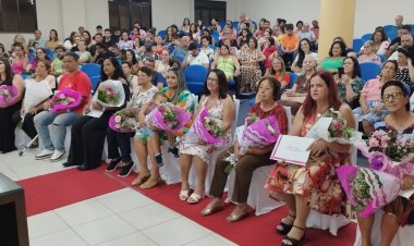 Ubá: Dez mulheres recebem homenagem na Câmara Municipal pelo Dia Internacional da Mulher