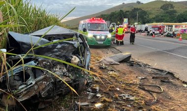 Colisão frontal deixa dois mortos na BR-116 em Além Paraíba