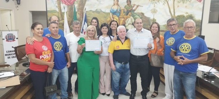 Vereadora Aline Melo entrega Moção ao Rotary Club de Ubá e ao Rotary Club Ary Barroso