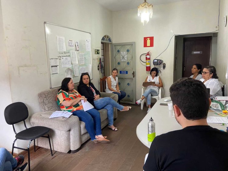 CEREST promove reunião com equipe da Unidade de Saúde Cibraci em Ubá