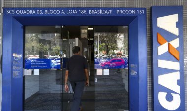 Caixa libera abono salarial para nascidos em setembro e outubro
