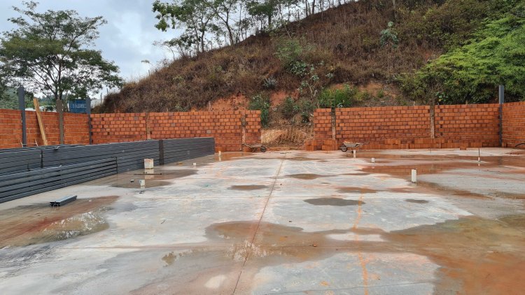 Ubá: Obras do Centro de Eventos Agropecuários estão avançadas