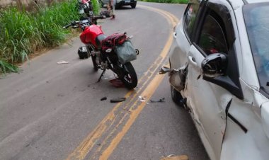 Roubo, acidente, fuga e prisão ocorrem próximo a Sobral Pinto