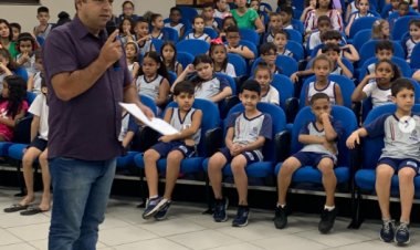 Abertura oficial da Exposição Ciências e Meio Ambiente na Câmara Municipal de Ubá